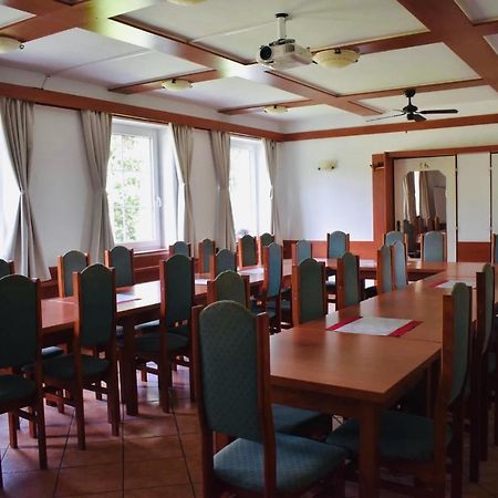Motel Velky Rybnik Dehtare  Bagian luar foto